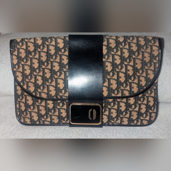 Vintage Christian Dior Oblique Trotter monogram fold over clutch. - Picture 9 of 11